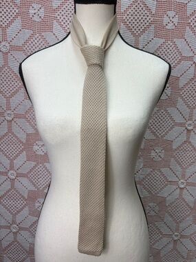 Gucci Knit Tie – Cream Textured | Made in Italy
